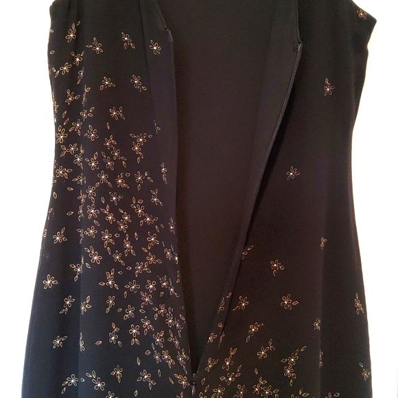 Ann Taylor 100% Silk Black Floral Dress Vintage Size 2P - Picture 8 of 8